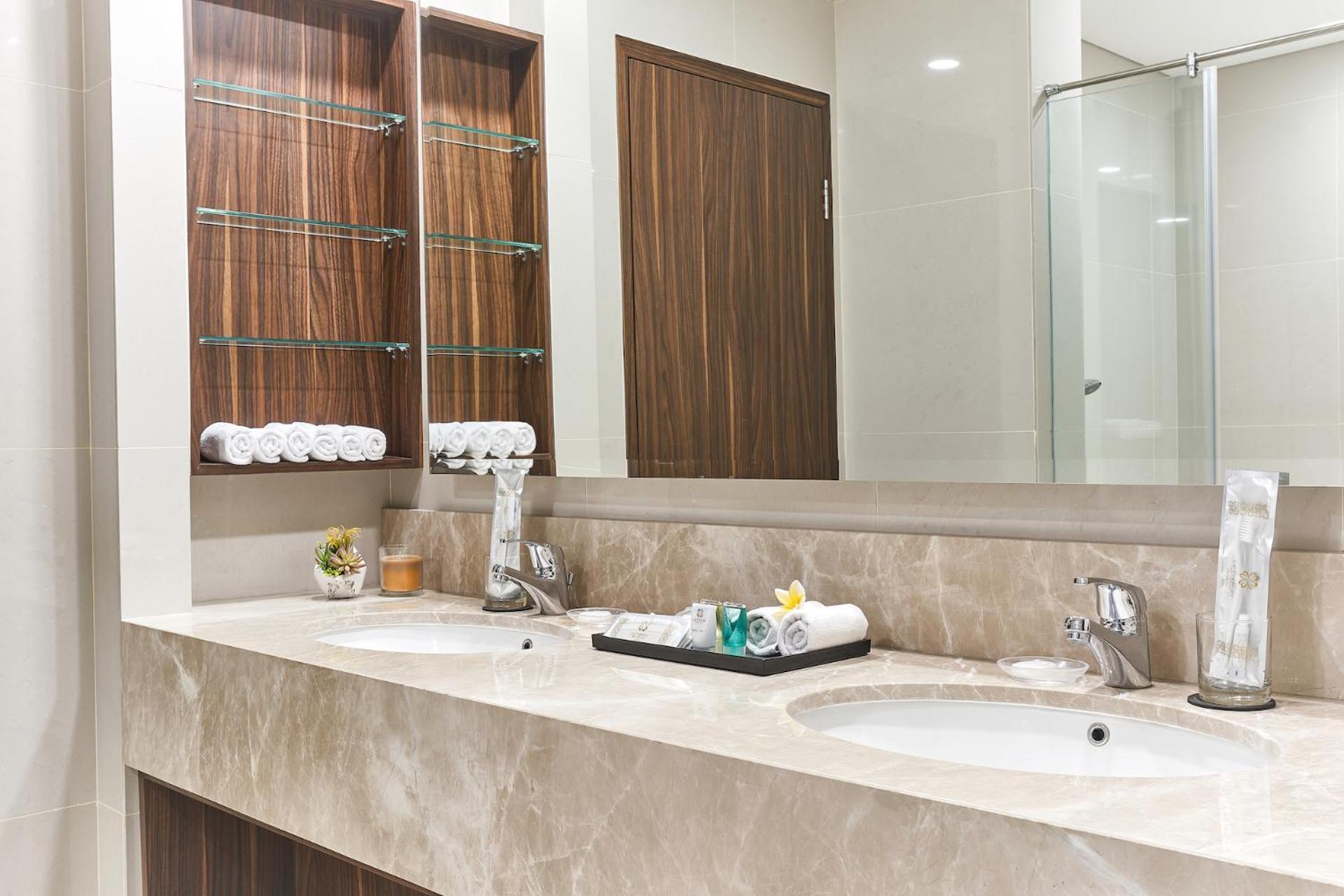 Le Premier Hotel Deltamas Cikarang Pokój zdjęcie